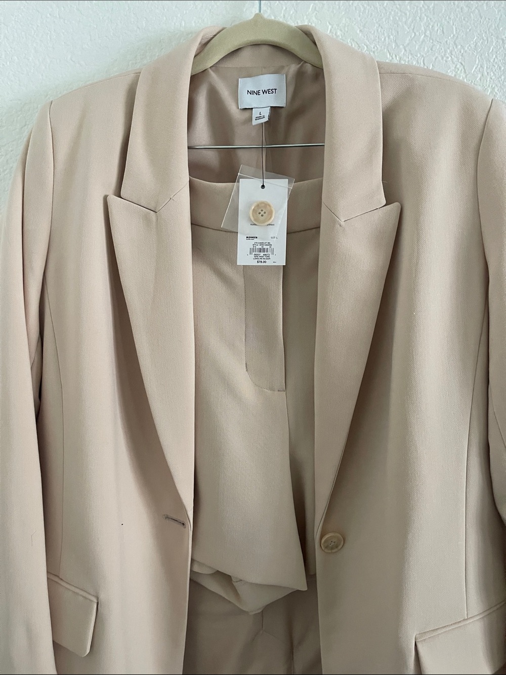 Nine West Beige Longline Blazer and shorts set - Picture 8 of 8
